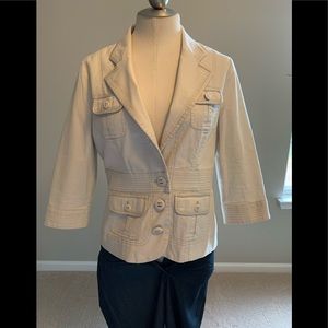 White and Black House Market cream jacket/Size 10
